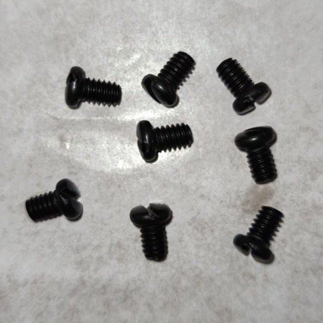 10 pcs Baut Gigi Mesin Jahit / Screw Feed Dog mesin butterfly singer hitam klasik classic item