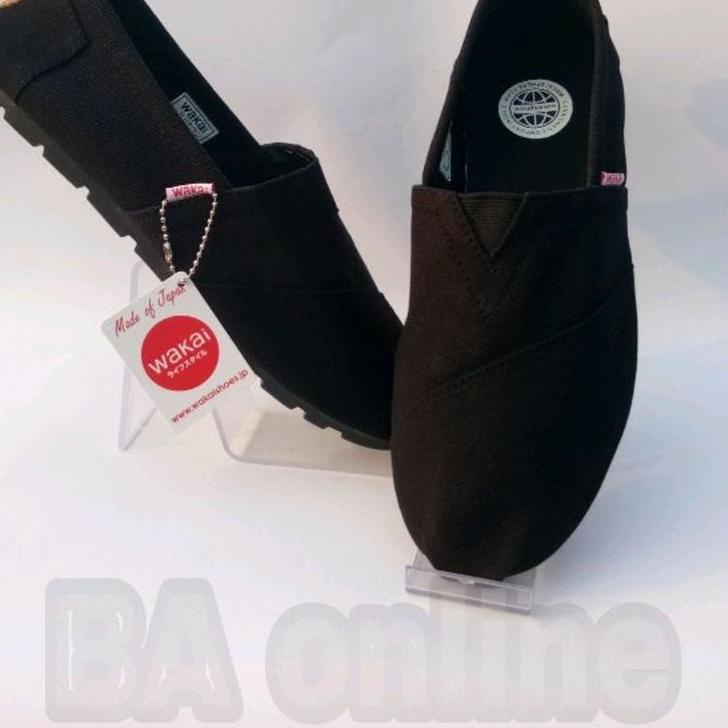Siap Kirim.. Sepatu Pria Full Black /Sepatu Sport /Sepatu Sekolah/Sepatu olahraga