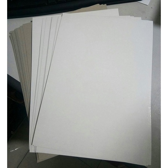 

[1 lembar] Kertas Karton Tebal Duplex A4 (MIN BELI 10 LEMBAR)