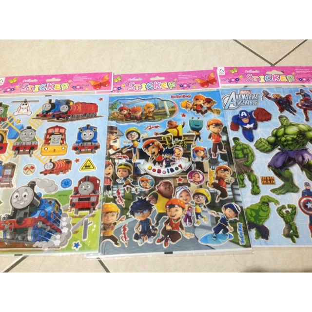 

Stiker/sticker/gambar tempel motif karakter kartun