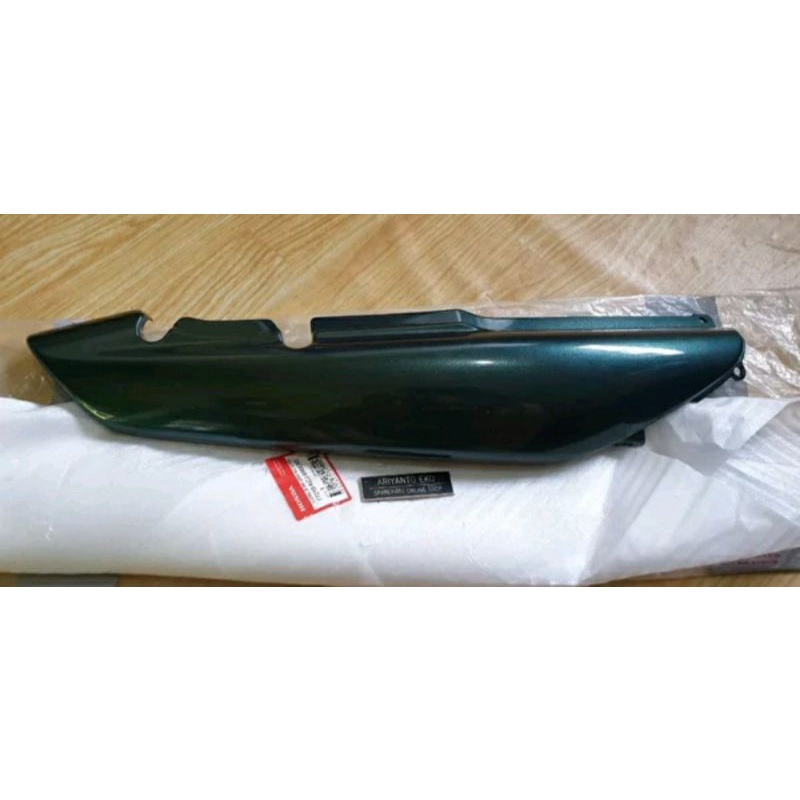 Cover body belakang kanan Honda Tilas Tiger lawas 2000 Original