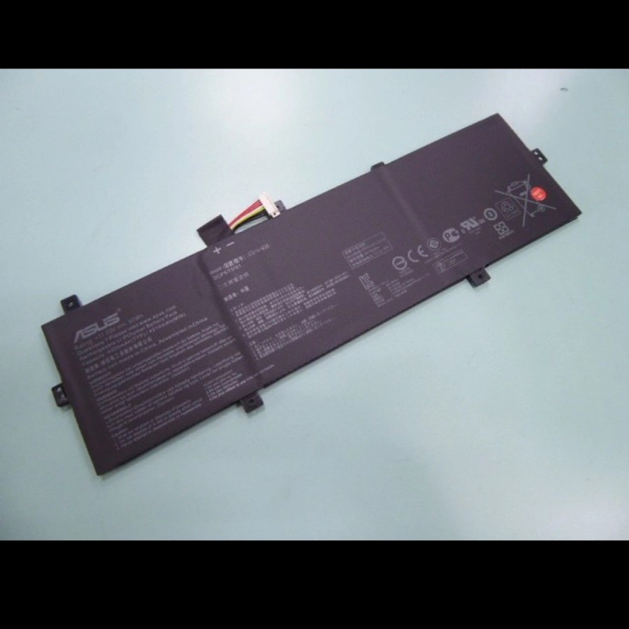 Baterai Asus UX430 UX430UQ-GV015T C31N1620