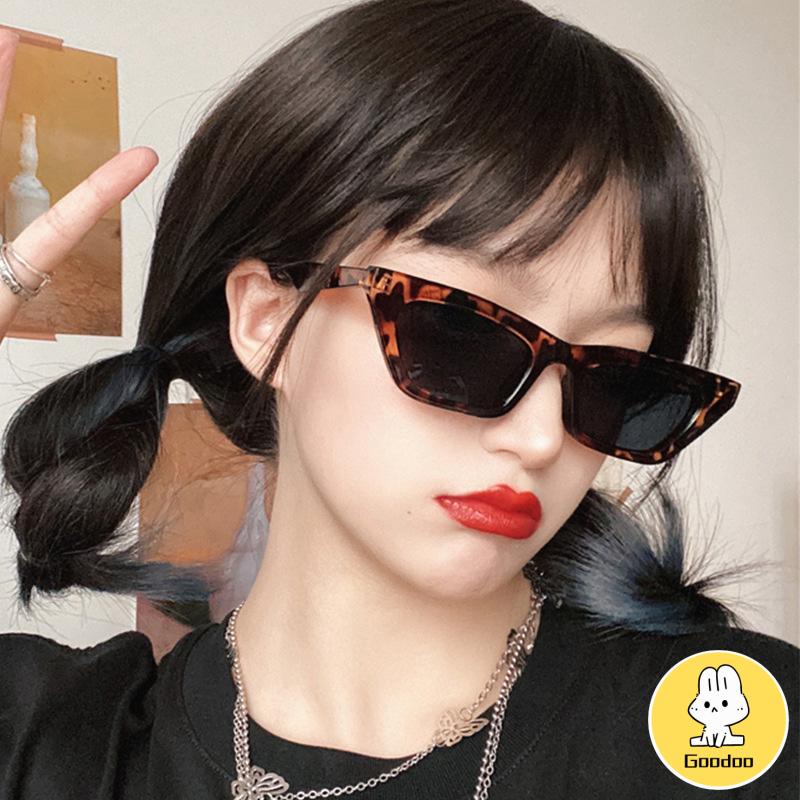 Kacamata Hitam Wanita Korea Gaya Kacamata Lensa Warna Kucing Cewek Sunglasses -Doo