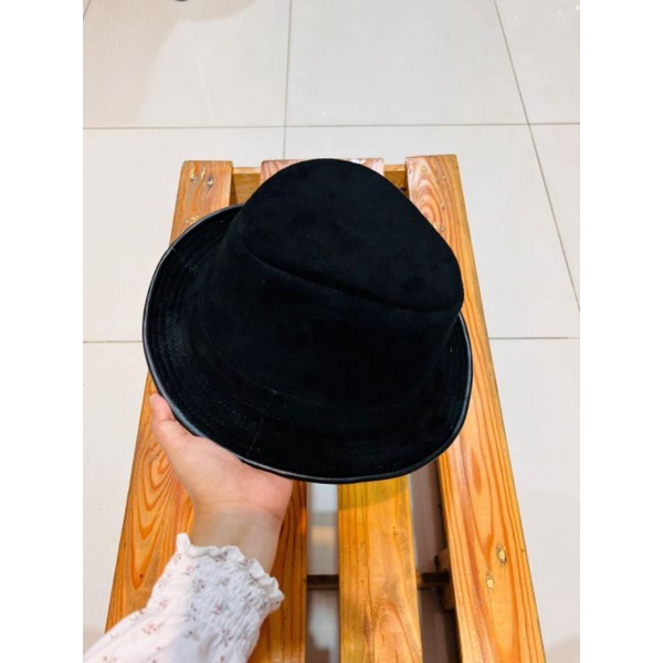Topi laken kulit asli