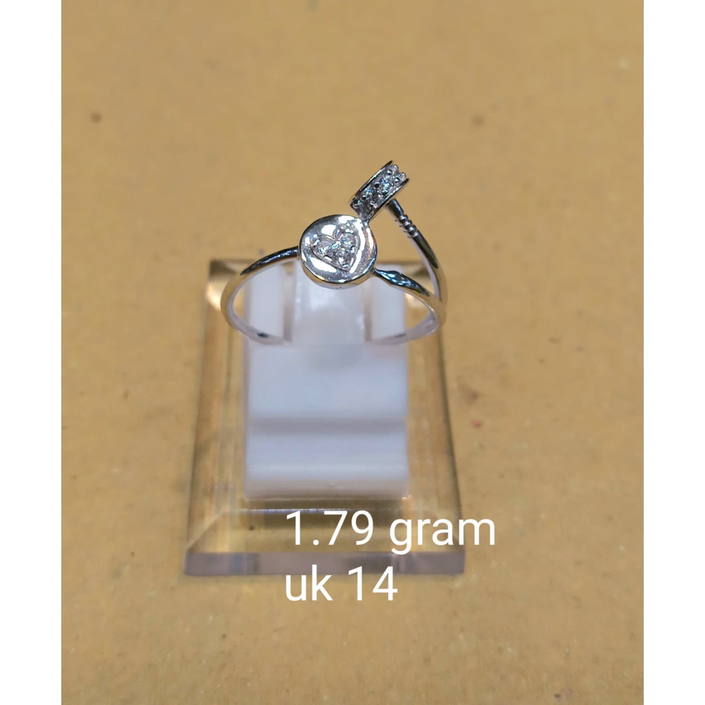 Cincin Emas Putih Fashion Zircon Kadar 75% 1.79 Gram Size 14