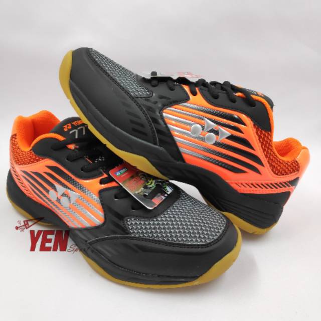 Sepatu Badminton Yonex 777