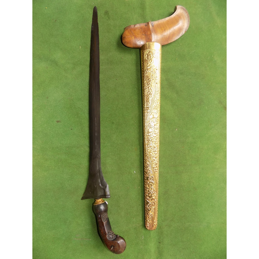 keris brojol pamor kelengan mereambut era kerajaan majapahit