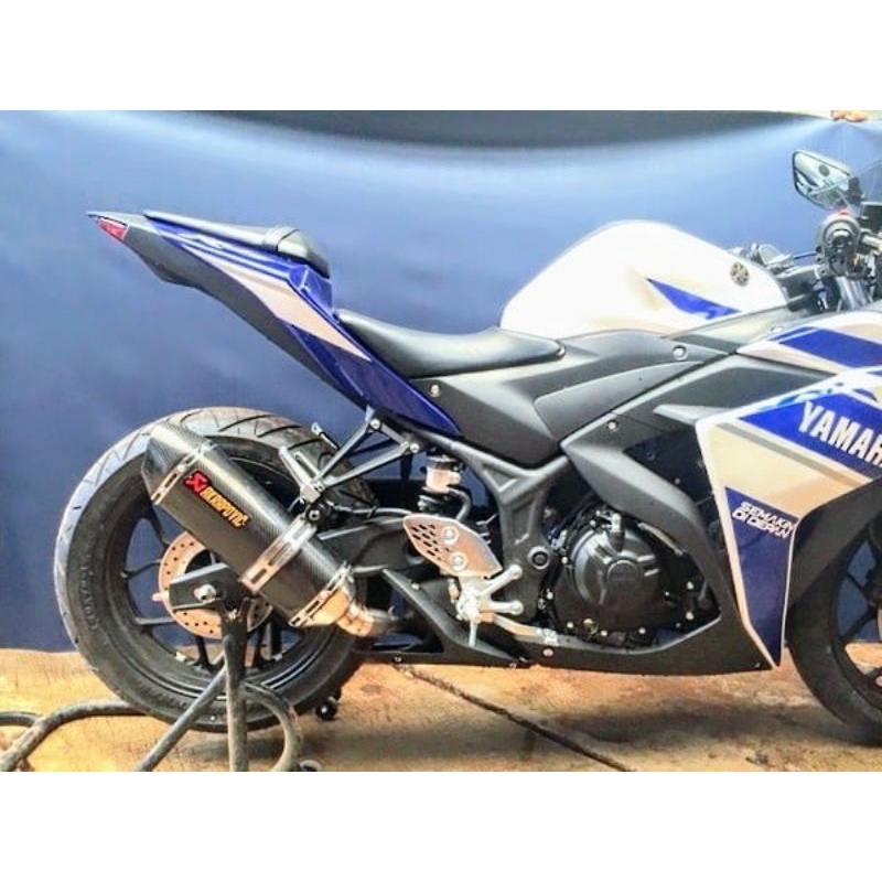 Knalpot AKRAPOVIC Carbon Yamaha R25 Full System ( PNP )