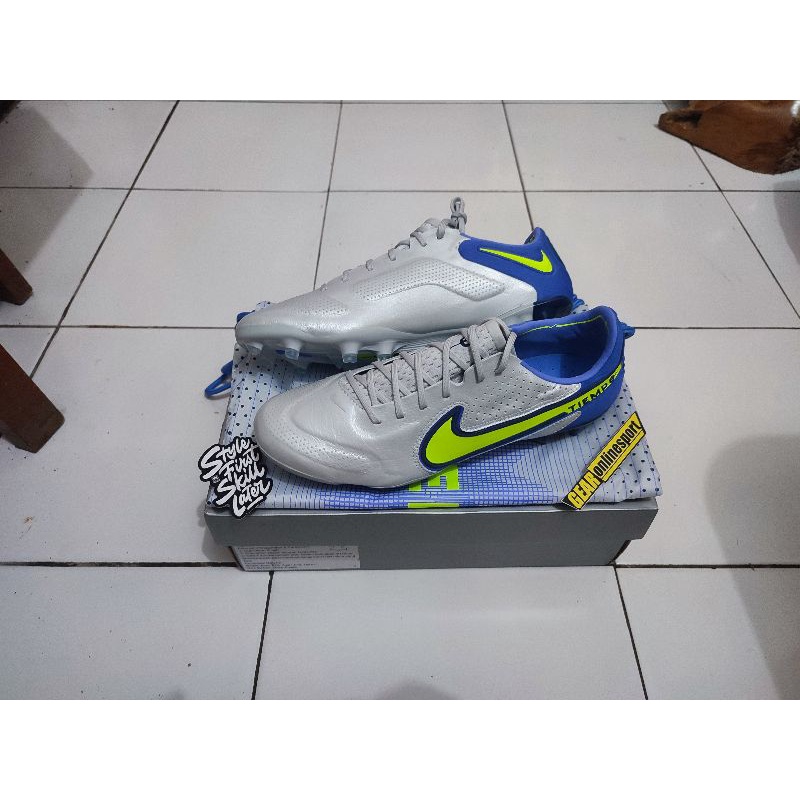 Nike Tiempo Legend 9 Elite FG Limited 100 % Original Size 42.5
