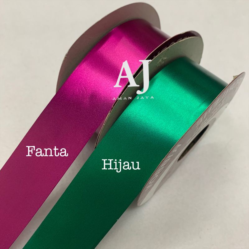 

Pita Kado Jepang Metalik Doff Kilap 1,25 Inch / Pita Kado Dekorasi Natal Christmas Ribbon Lebaran Idul Fitri 3 cm