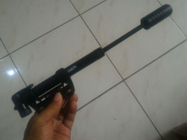 Pompa Angin Mini Untuk Sepeda Gunung