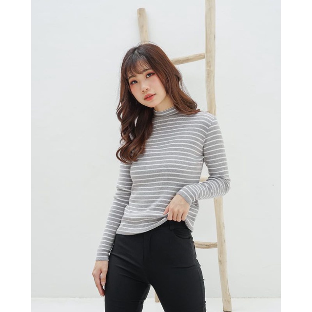 Lany Turtleneck Sweater Soft Knit Import - Atasan Rajut Salur Kerah Tinggi - Blouse Korea TM (J117)