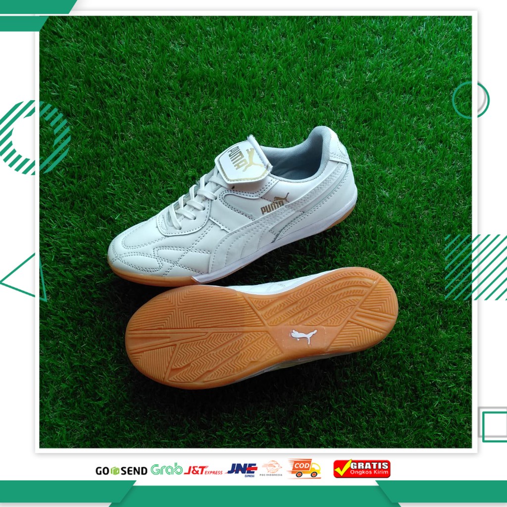 Sepatu Futsal PUMA king / Sepatu Full white / Sepatu Putih Polos / Sepatu Bola Badminton Terlaris