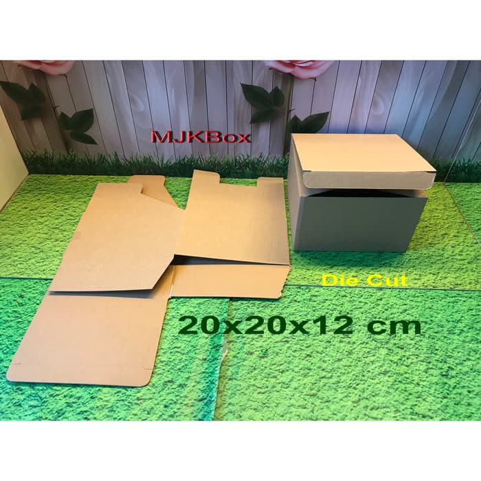 

SALE Kardus karton box Uk. 20x20x12 cm......DIE CUT minimal beli 20 pcs