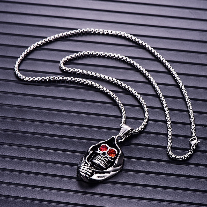 Kalung Liontin Ruby Bentuk Kepala Tengkorak Gaya Punk Untuk Pria