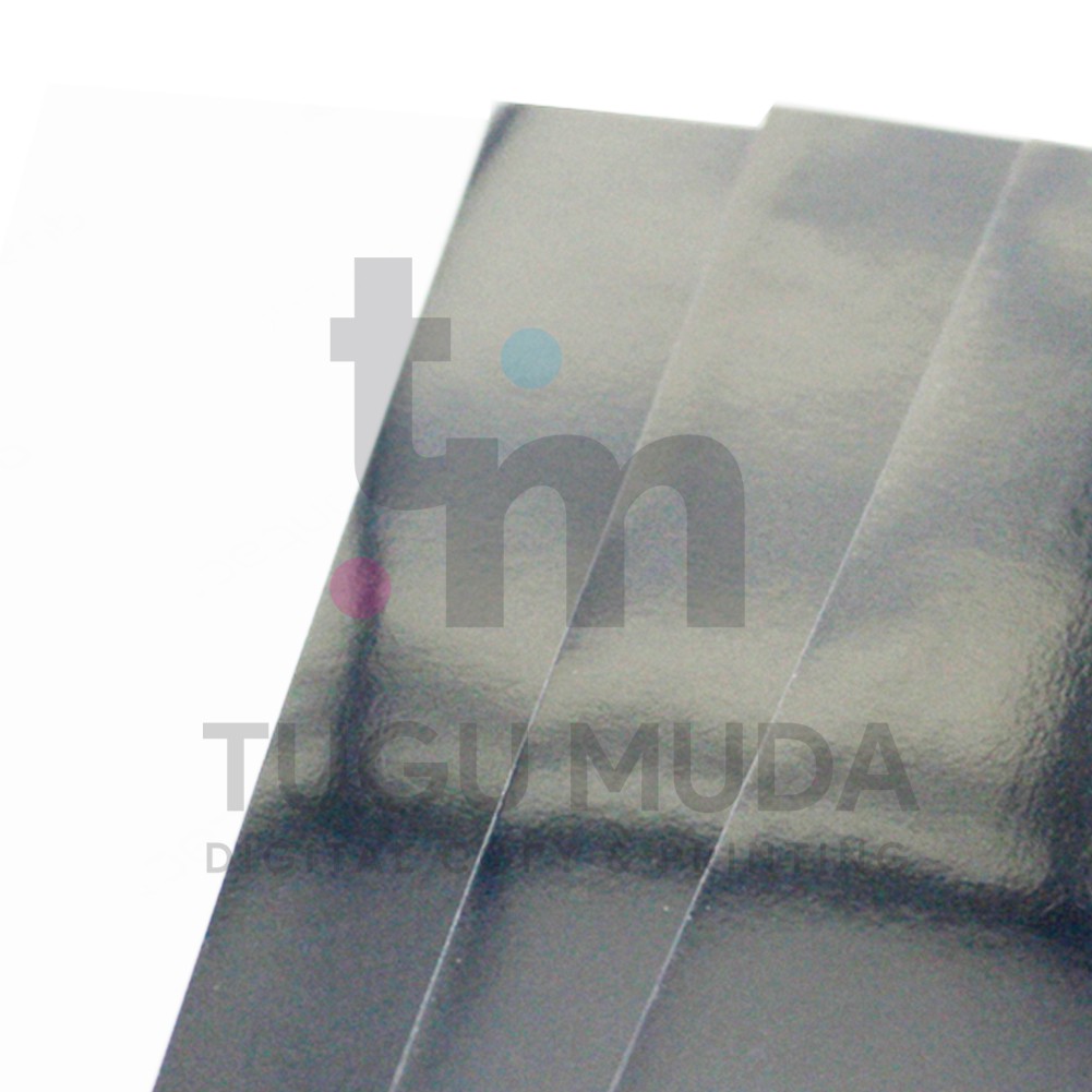 

Kertas A3+ Sticker QUANTAC Vinyl Metallize Silver SKBP - Anti Air-10 LEMBAR
