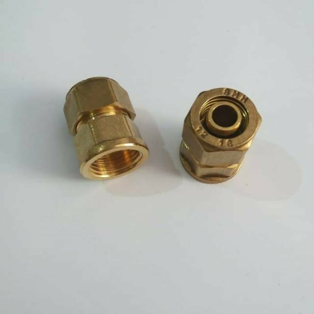 Nepel sambungan pipa Sock nepel air panas dingin kuningan w.heater