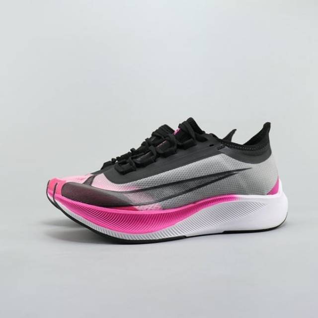 nike zoom fly pink