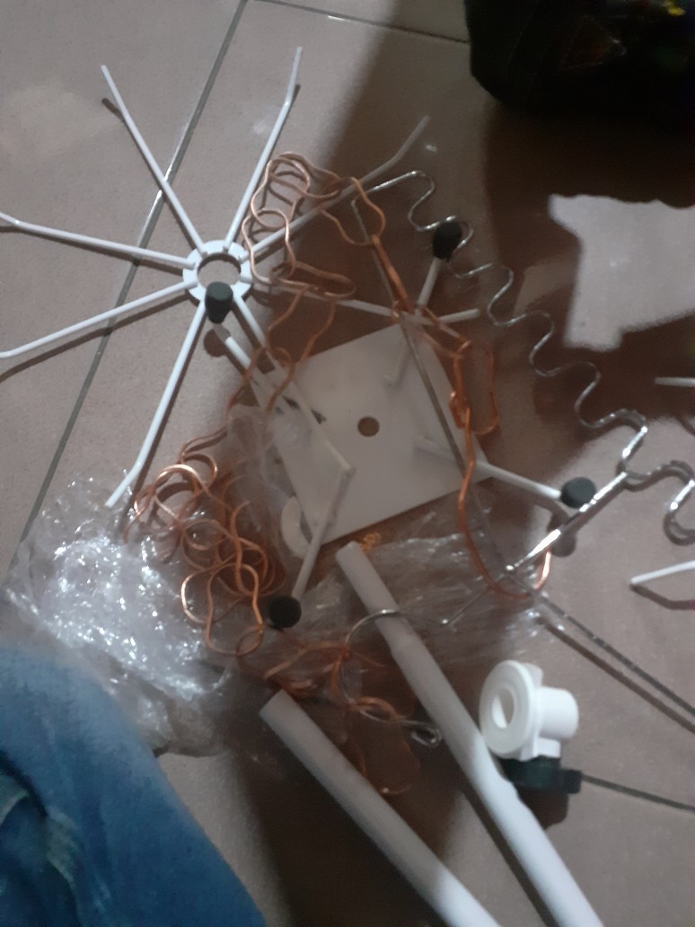 Hanger Sisir 12 / Gantungan Hanger 12