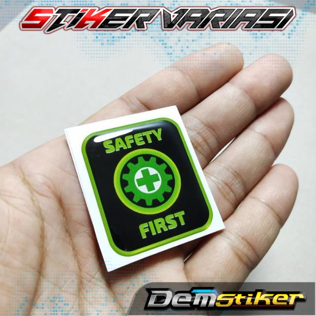 

Stiker safety first 3D