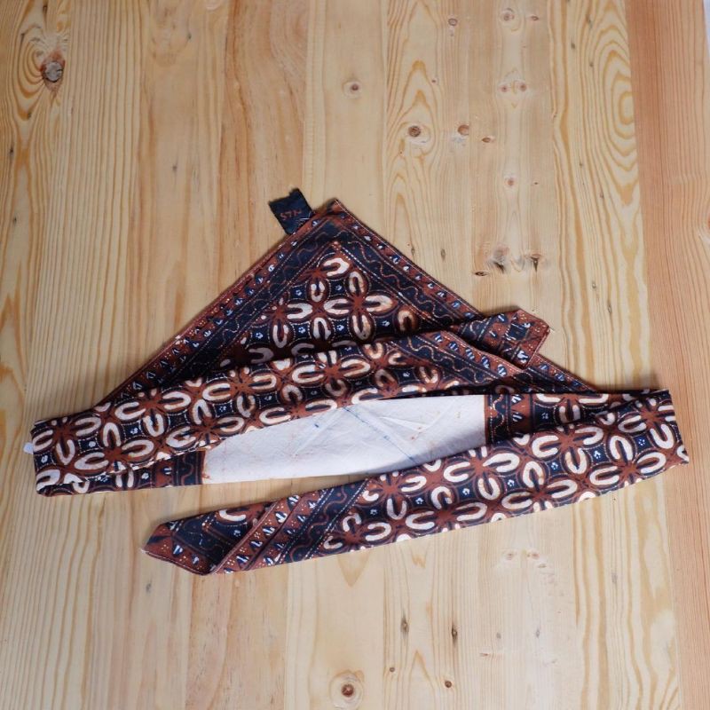 udeng batik tulis lembaran