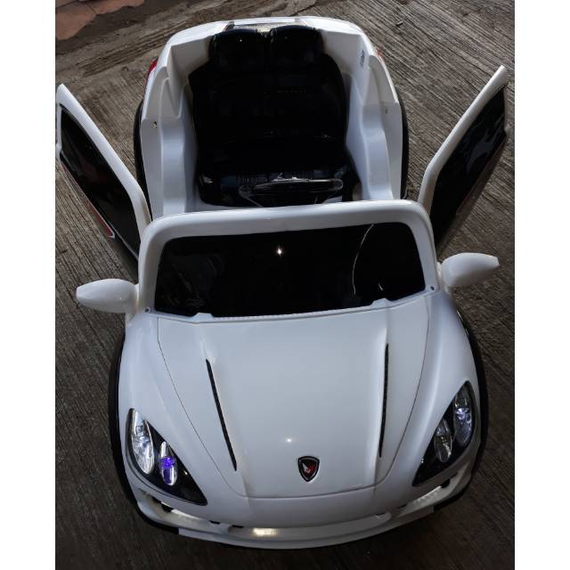 (KHUSUS CARGO) Mainan Anak Mobil Aki ConcepTSJ M8388 PMB Size XL