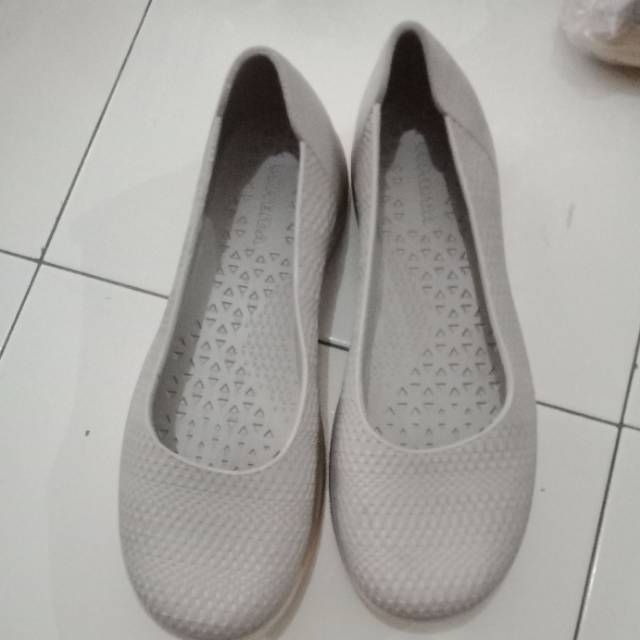 Sepatu karet 9098