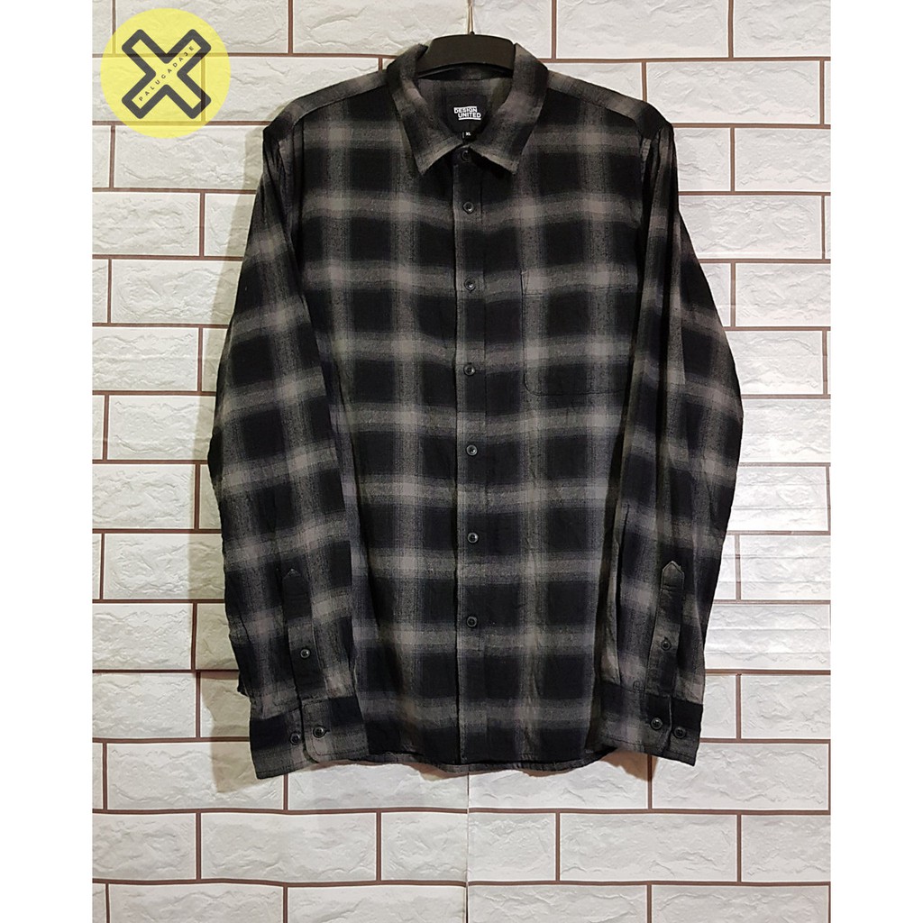 Kemeja Flannel Casual Pria Second Branded - Kemeja DESIGN UNITED
