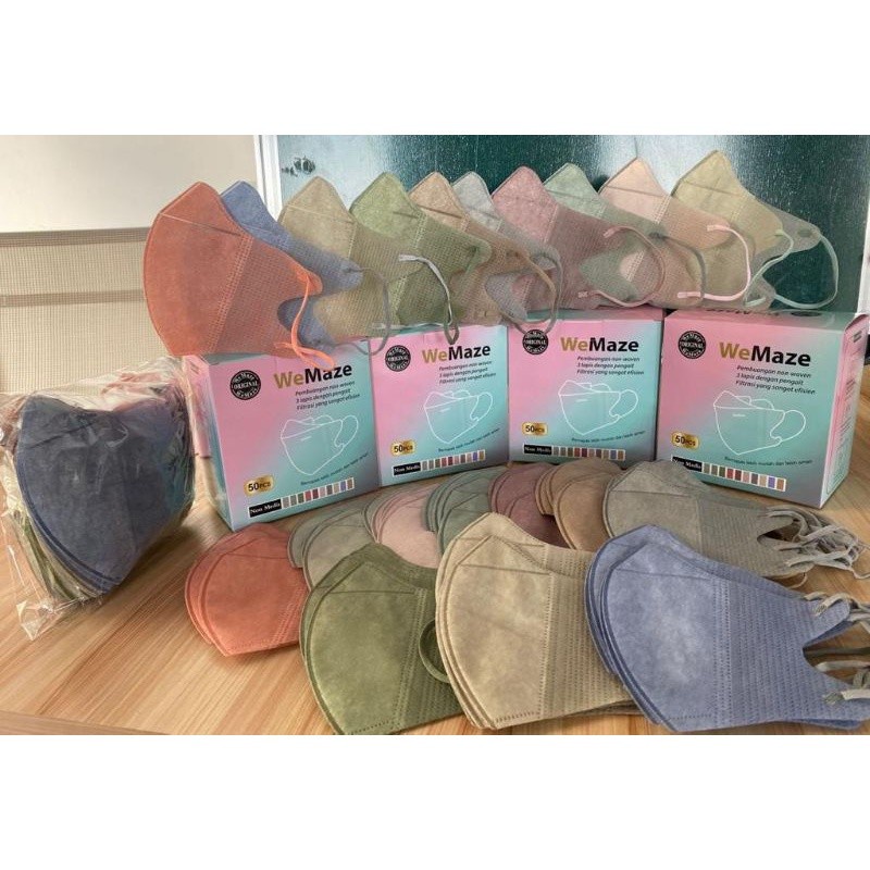 Masker Duckbill WeMask Face Mask 3ply Disposable Duckbill Hitam Putih Mix Warna Pastel