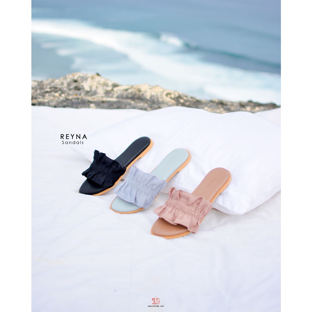 Damelia Reyna Sandals Wanita