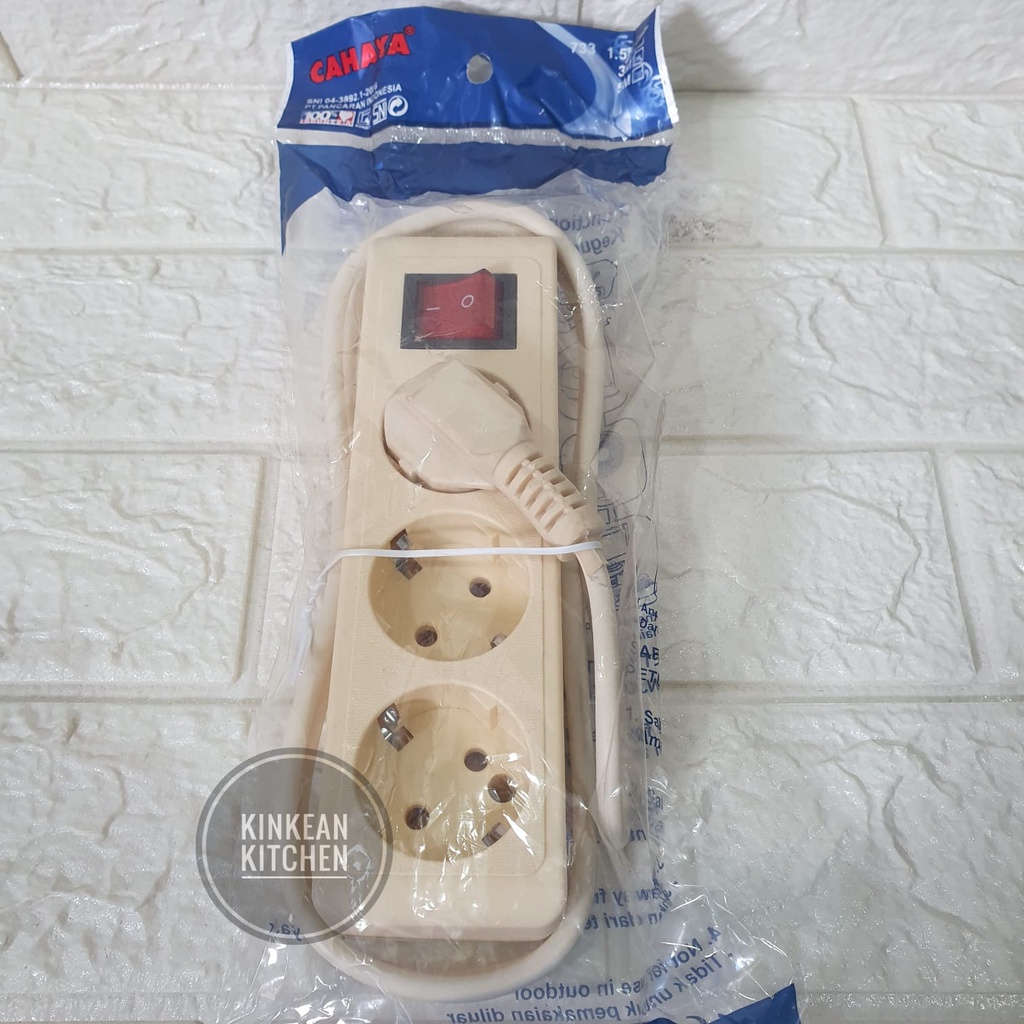 Stop Kontak 3Lubang 1,5Meter - CAHAYA