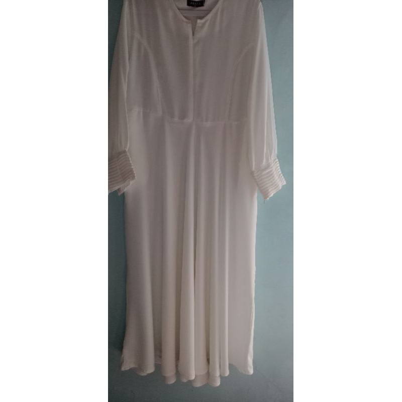 Preloved set syari gamis putih brand Abaya