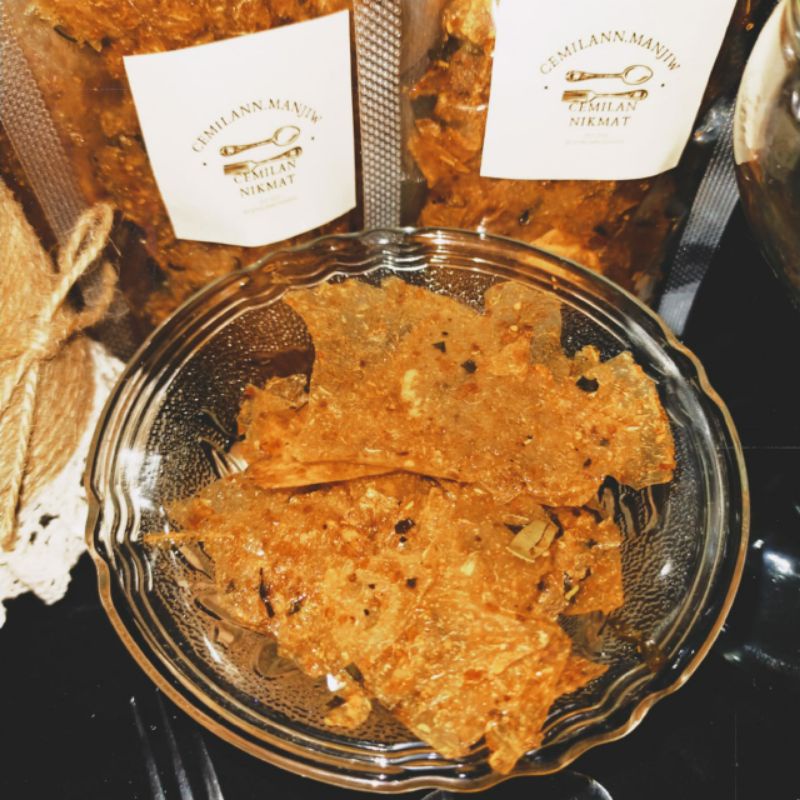 

KERIPIK KACA PEDAS