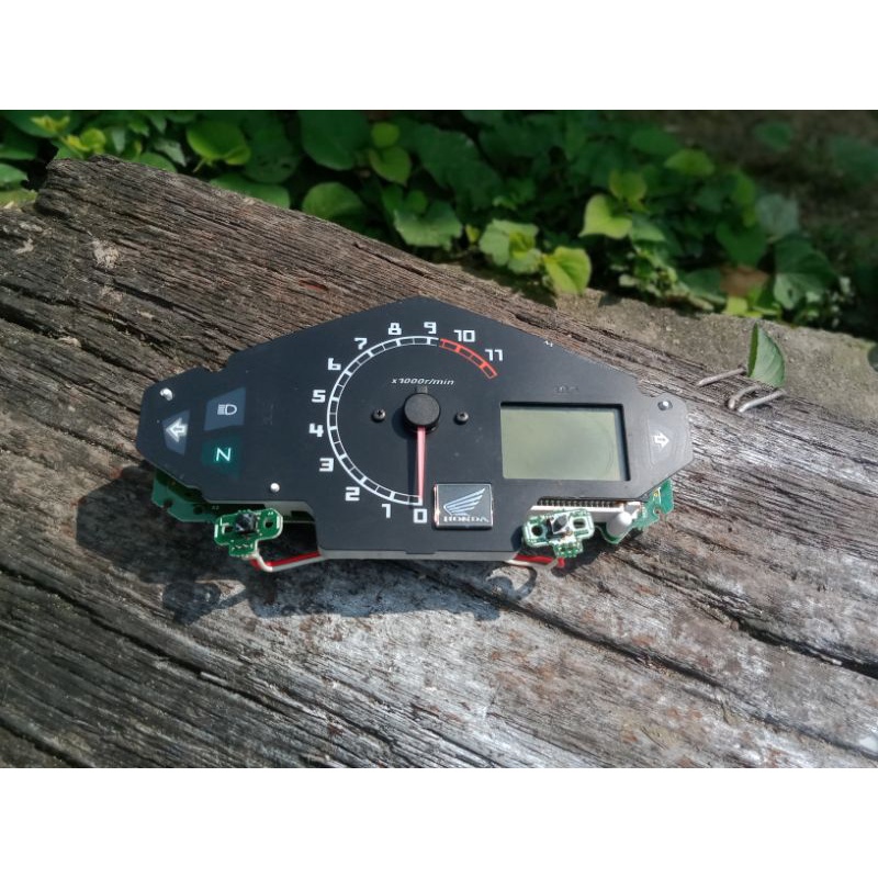 Mesin Spedometer Honda Megapro monoshock Spedo Megapro mono original
