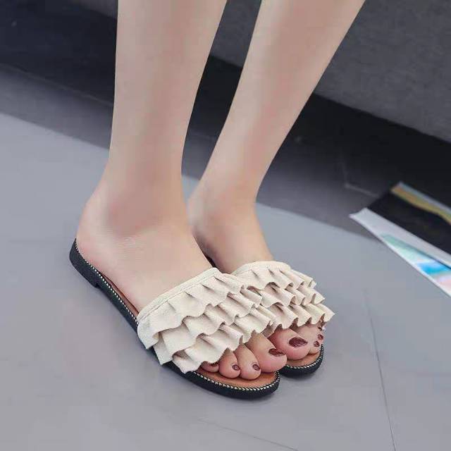 Arumi Sandal Teplek Wanita