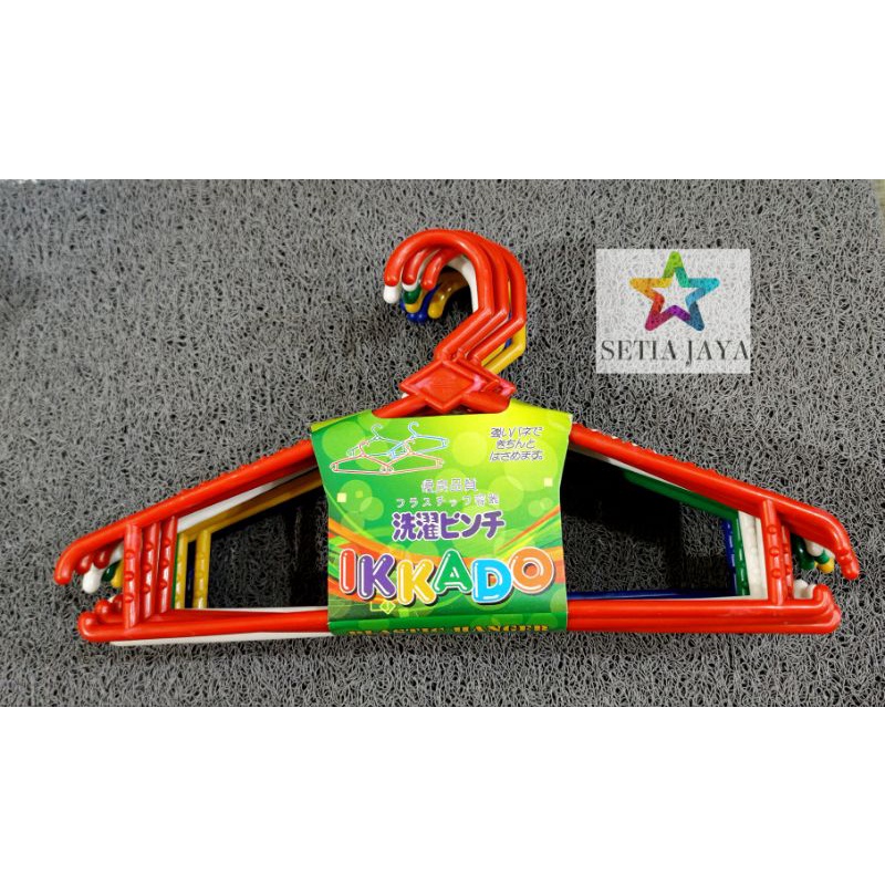 HANGER PAKAIAN IKKADO / GANTUNGAN BAJU WARNA KILAT DAN KUALITAS PREMIUM