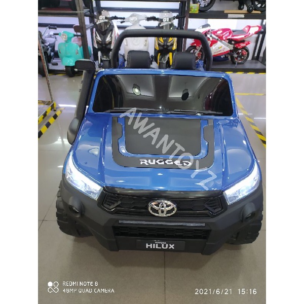 Mobil Aki Anak Toyota Hilux Blue
