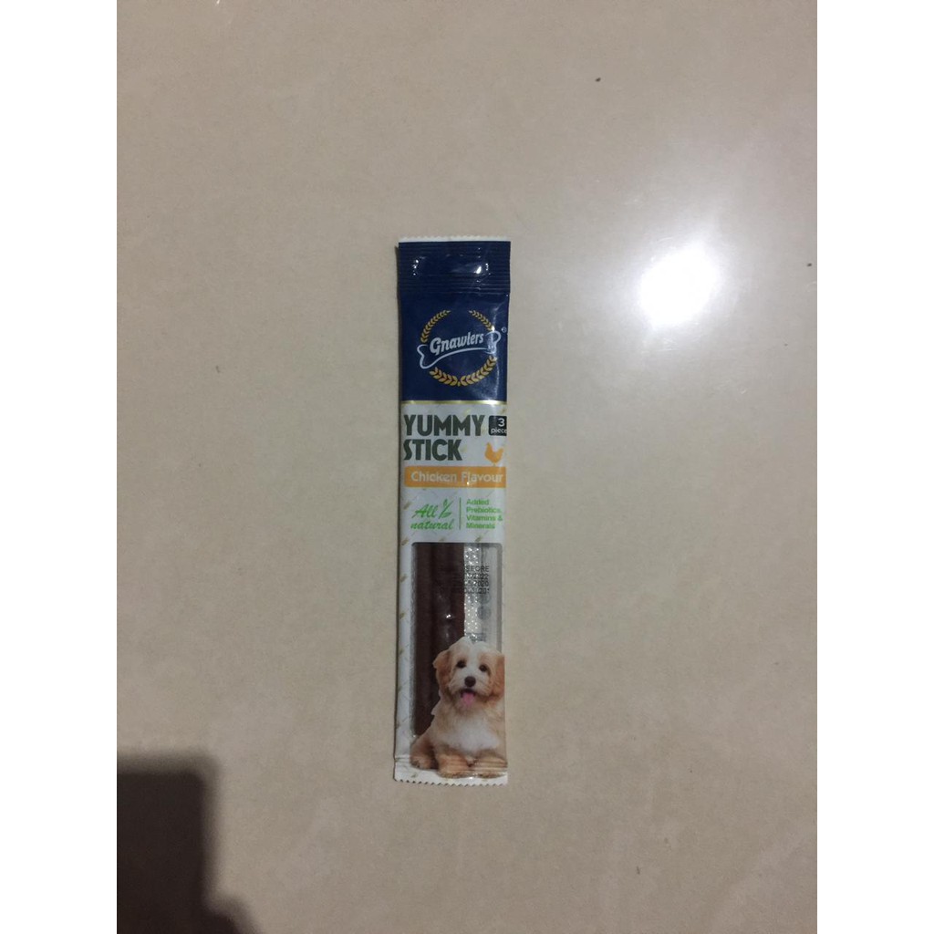 Gnawlers Yummy Stick 3pcs  Snack Cemilan Gigitan Anjing