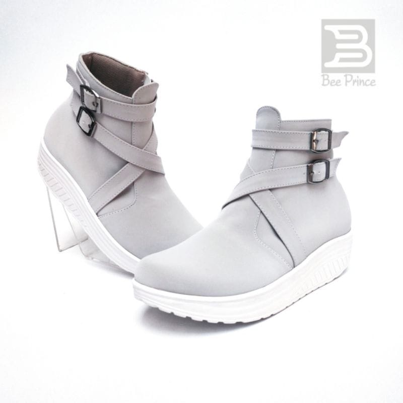 sepatu boots wanita cantik, sepatu boots wedges, sepatu boots korea, sepatu boots perempuan trendy