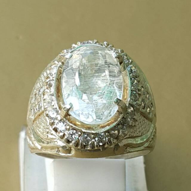 Natural rutilated topaz