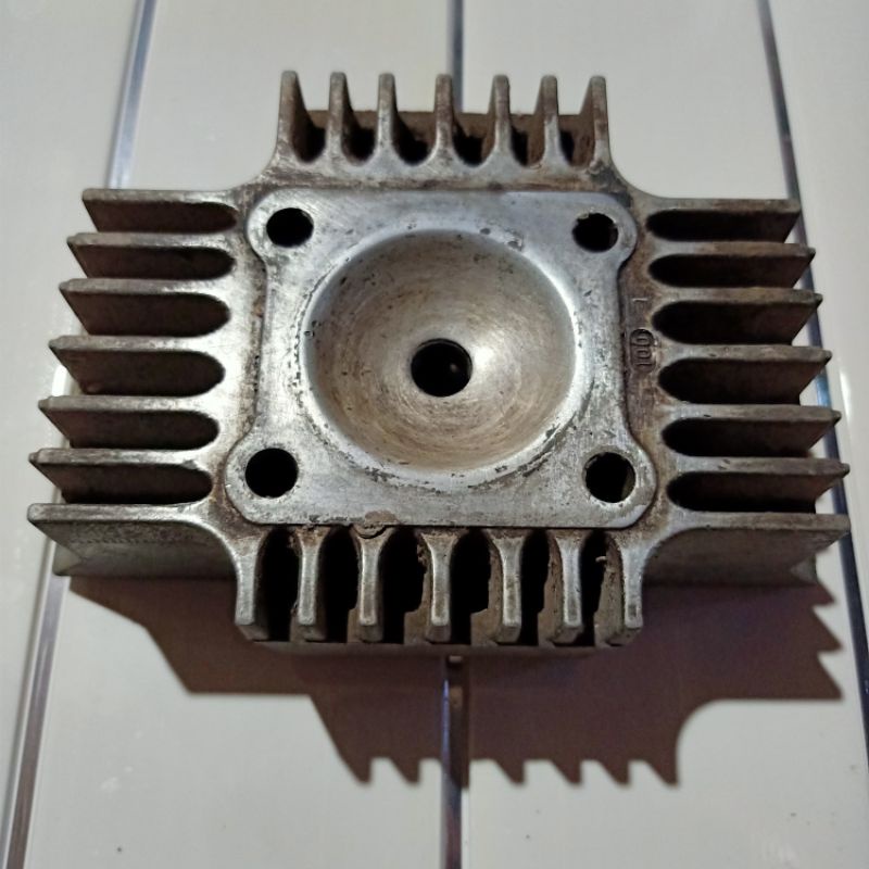 kop Suzuki RC head Suzuki RC kop head Suzuki RC100 cylinder head Suzuki RC 100