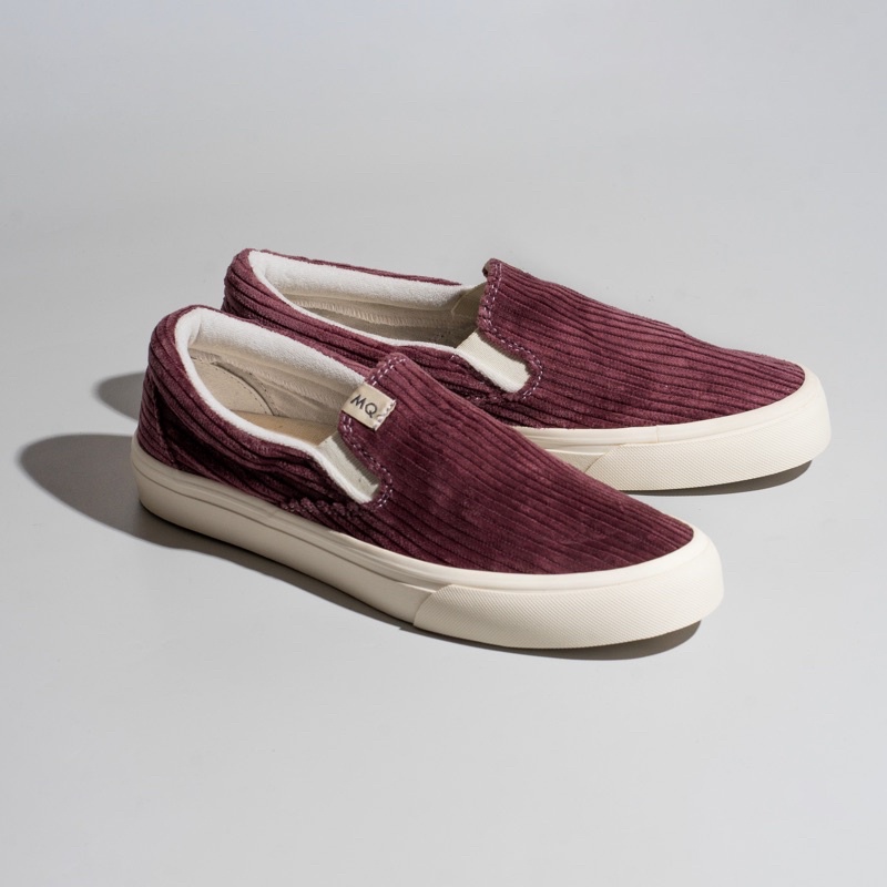 MARQUE.CO Corduroy Slip-On - Warna Taro / Pink Gelap, Sepatu untuk Pria &amp; Wanita