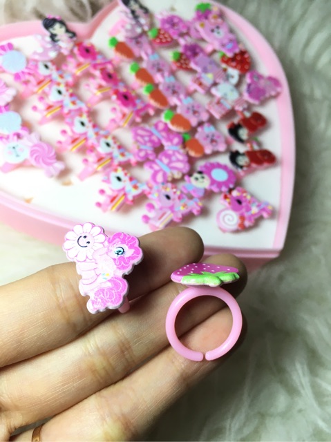 CPC03 Cincin Plastik Korea Pink Karakter 1 pcs