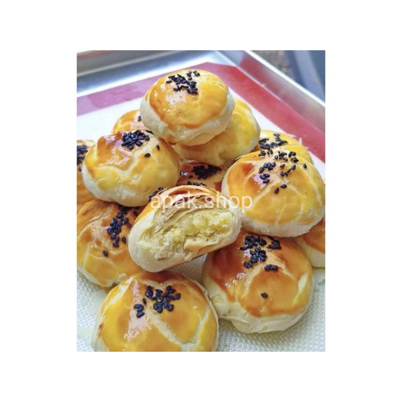 

1 pcs BAKPIA Isi / Kue Isi Kacang