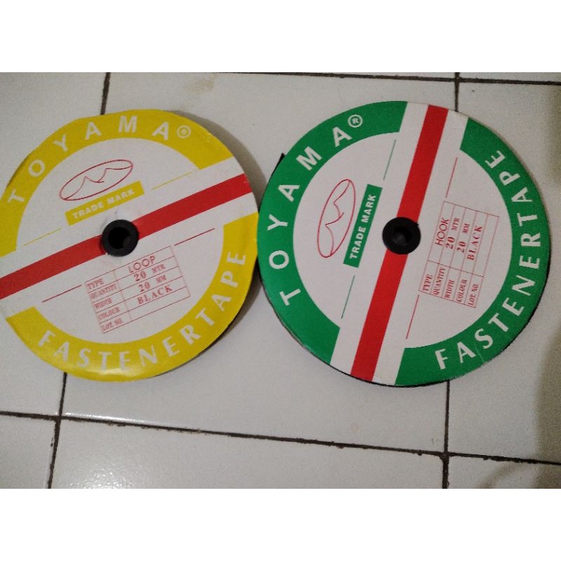 velcro 2 cm / perekat kain 2 cm hitam putih