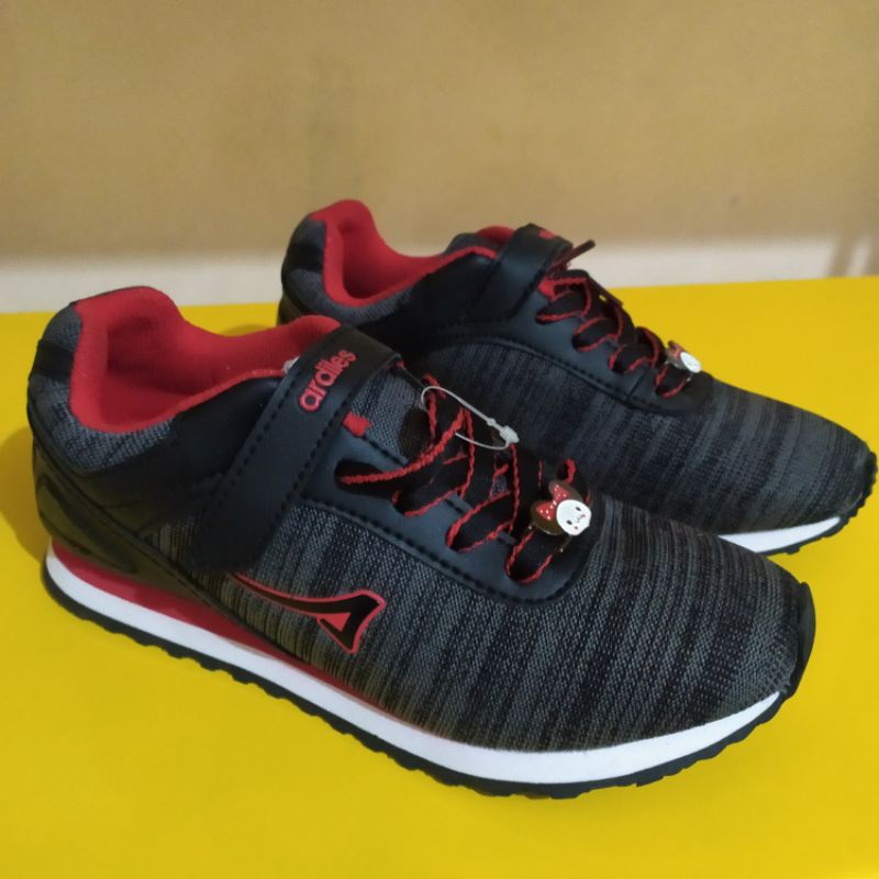 Ardiles sepatu anak perempuan/cewe hitam merah size 35 new