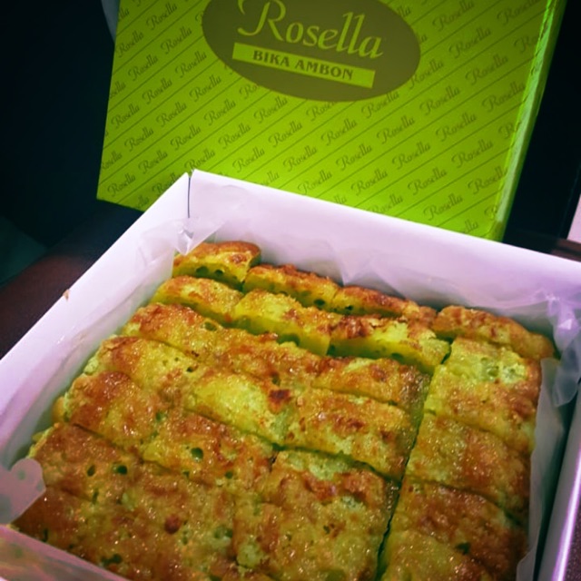 

Bika Ambon Rosella size Besar rasa Pandan