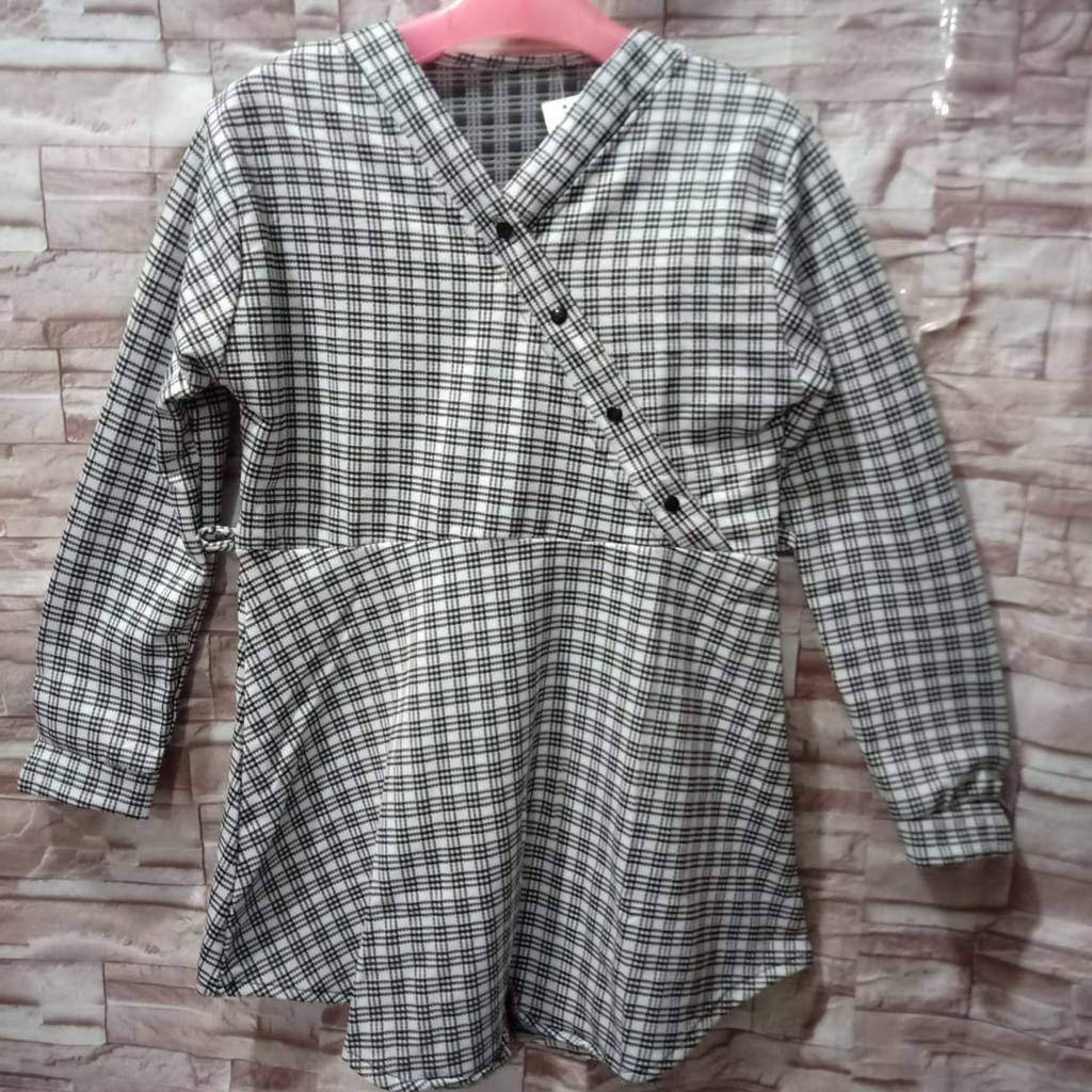 BLUS  WANITA / BLOUSE WANITA / PAKAIAN WANITA / PAKAIAN IBU IBU / ATASAN IBU IBU