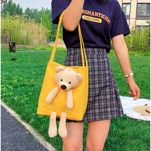 Amadela Story - Tas Bahu Shoulder Tote Bag Wanita Lucu Boneka Bear Tote Bag Teddy Bear Tote Bag Boneka Tas Boneka Shoulder Bag Wanita Tas Kain Kanvas Canvas Bag Tas Wanita Lucu Murah Tas Santai Tas Kuliah