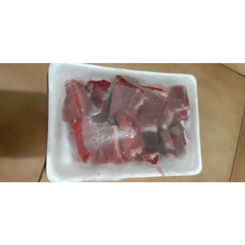 

DAGING BEKU 1KG